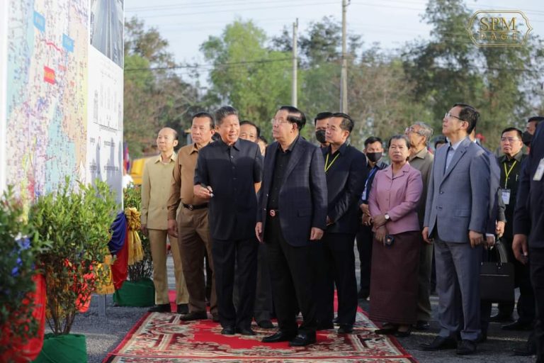 សម្តេច​តេជោ ហ៊ុន សែន អញ្ជើញ​បើក​ការដ្ឋាន​សាងសង់​ពង្រីក និង​លើក​គុណភាព កំណាត់​ផ្លូវជាតិ​លេខ​៧ ពី​ស្គន់​ទៅ​ក្រុង​កំពង់ចាម​